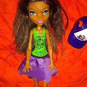 Monster High Cheerleading Clawdeen Wolf Doll